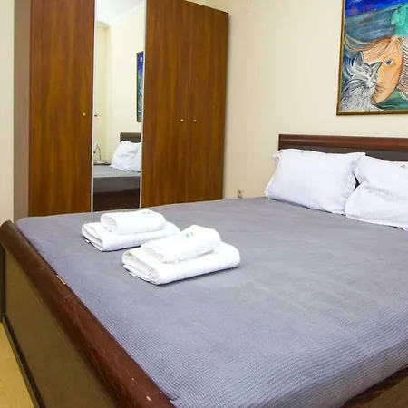 Villa Athina *