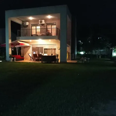 Athina Villa