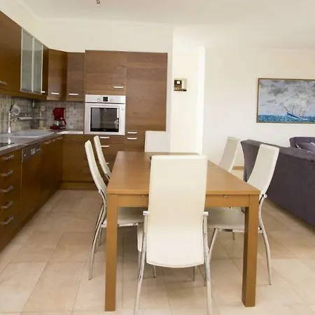 Athina Villa